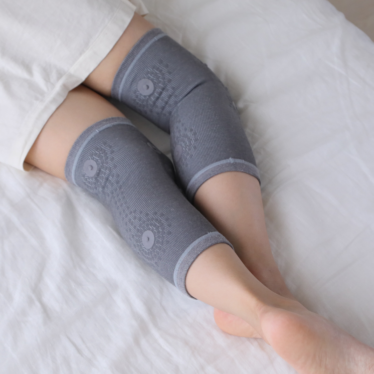 膝用（チャコールグレー）