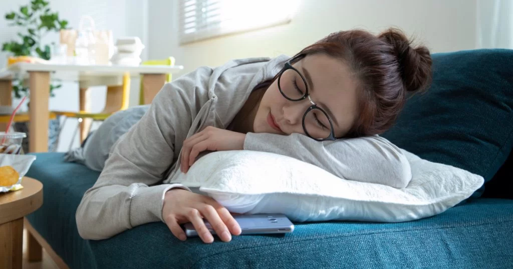 あなたは、普段の睡眠に満足していますか?